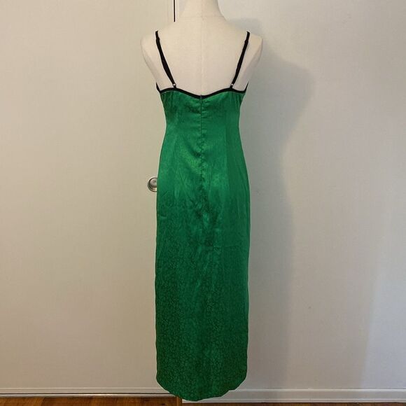 Kelly Green Floral Satin Midi Dress with Black Trim Size Small / Medium - Picture 7 of 13
